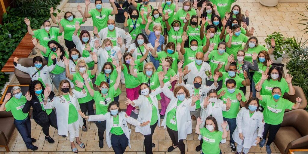 2021-loyola-stt-celebration-photo-cropped-min